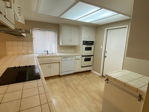 5th image of 6701 Caswell Ave