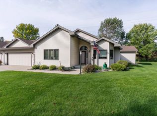 2203 Arrowwood Ct, Fergus Falls, MN 56537