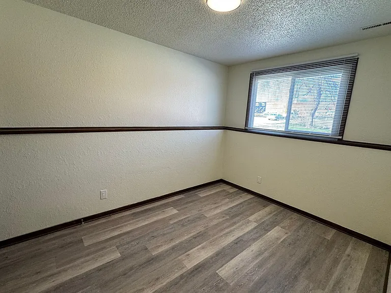 4415 Toronto St #3 — Photo 15