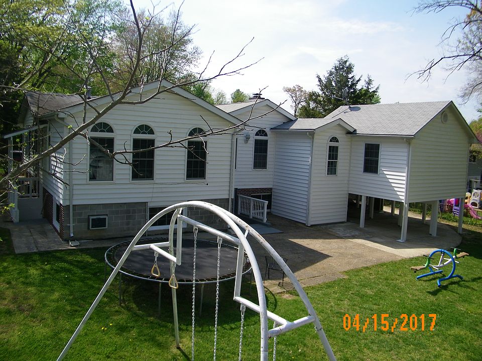 1st image of 8805 Sylvania St