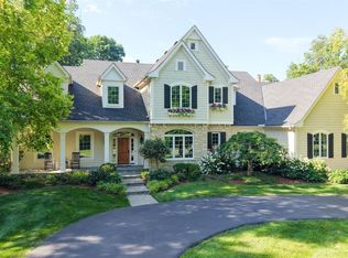 8060 Chinquapin Ln, Cincinnati, OH 45243