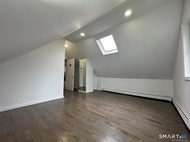 165 Greenfield Dr — Photo 28
