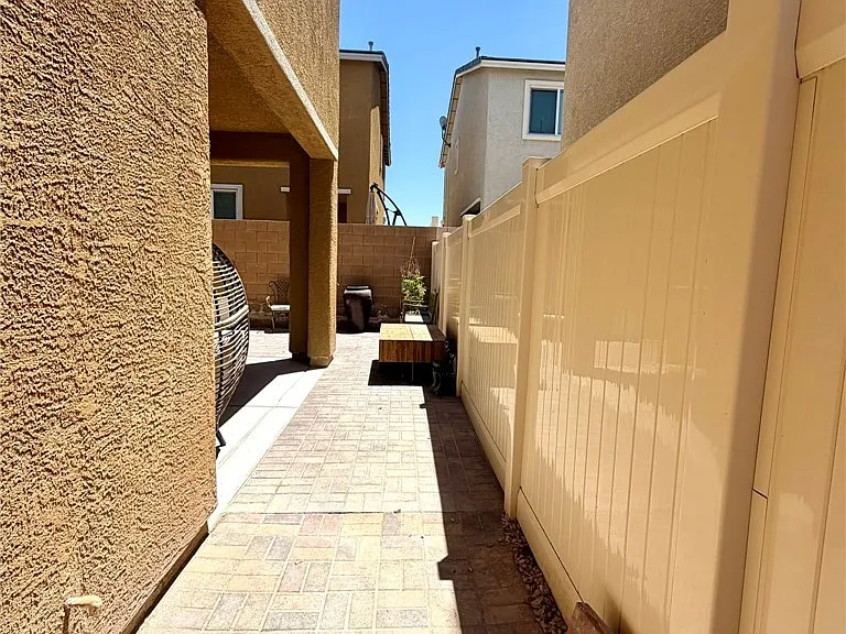 7170 Steubling Glen St — Photo 45