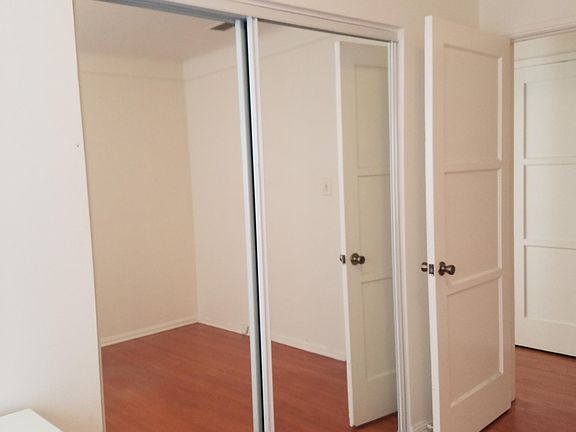 5th image of 8437 Naylor Ave