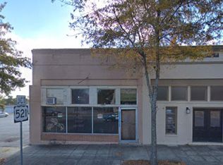 8 E Boyce St, Manning, SC 29102