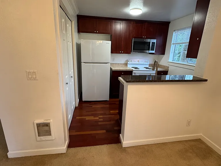 1843 S 286th Ln #T201 — Photo 6