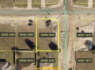 400 NW 4th St, Cape Coral, FL 33993