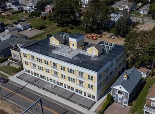 185 Main St #203, Niantic, CT 06357