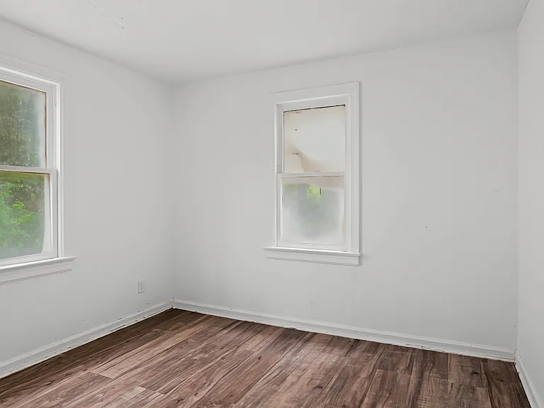 2465 Jernigan Rd — Photo 5