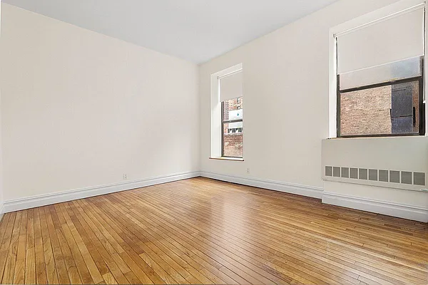 Rented by REAL New York | media 16