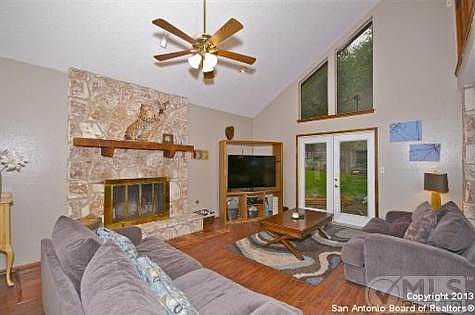 5th image of 15101 Rock River St