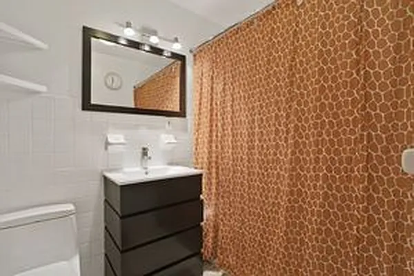 Rented by Bold New York | media 19