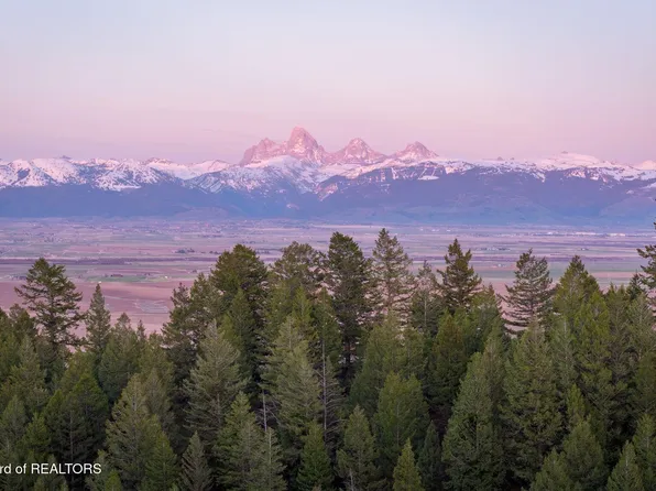 3660 Grandview Dr, Tetonia, ID 83452