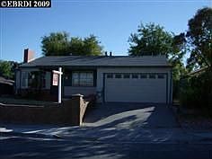 1st image of 521 Faria St