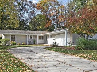 W145N8291 Honey Ln, Menomonee Falls, WI 53051