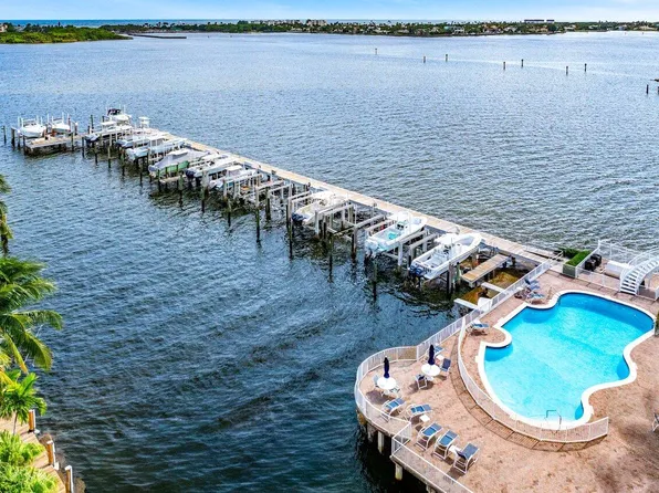 124 Harbors Way, Boynton Beach, FL 33435