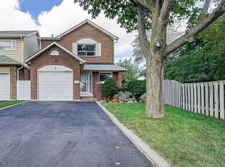 3 Buckland Way, Brampton, ON L6V3P3