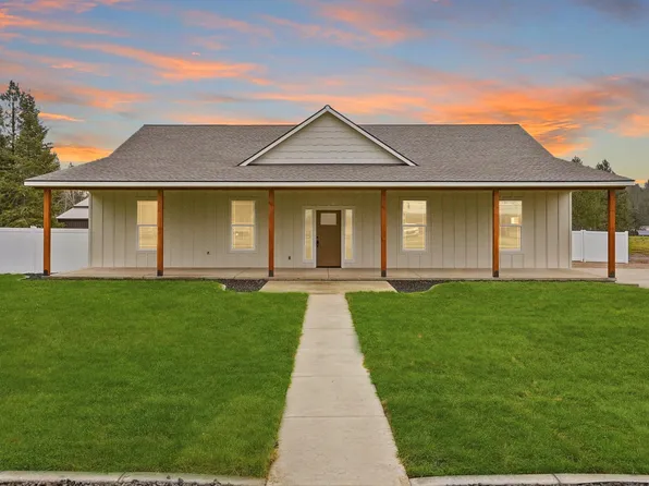 25720 N Yale Rd, Chattaroy, WA 99003