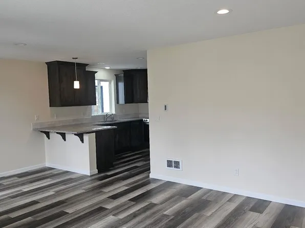 255 Southview Pl S #A, Salem, OR 97302