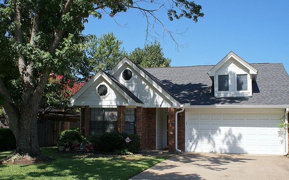 1st image of 515 Dove Creek Pl