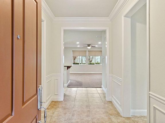 5th image of 2311 Belle Glade Ln