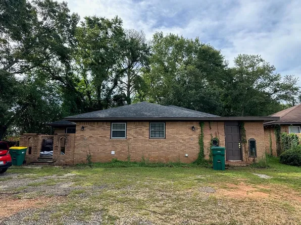 2557 Raccoon Rd, Sumter, SC 29154