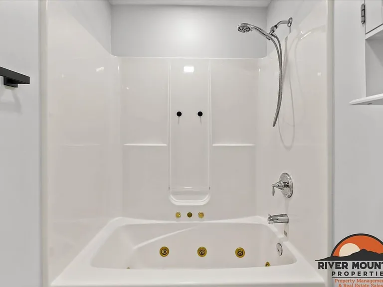 1140 Orange Leaf Ct NW — Photo 15