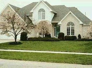 26820 Dogwood Ln, Perrysburg, OH