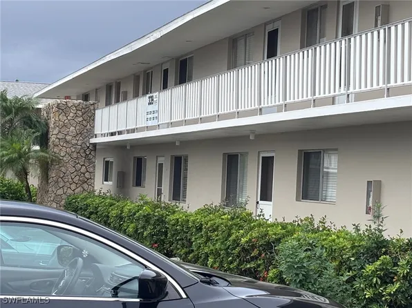 339 Joel Blvd APT 221, Lehigh Acres, FL 33936
