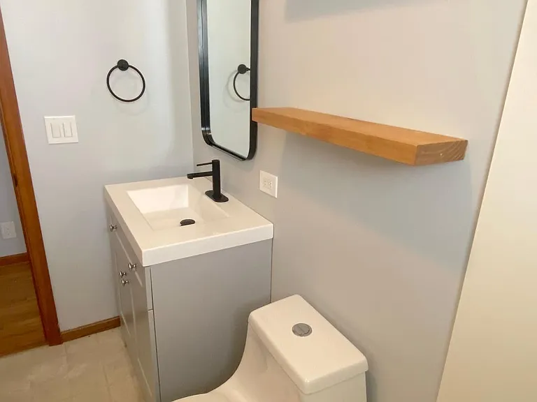 3942 Pace Blvd — Photo 8
