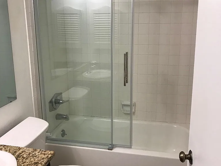201 W Laurel St #708 — Photo 9