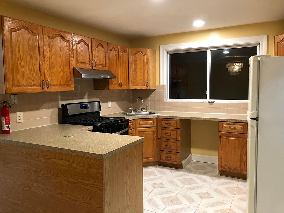1st image of 1204 E 91st St #1