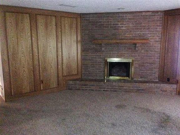 5th image of 1729 Caddo Dr