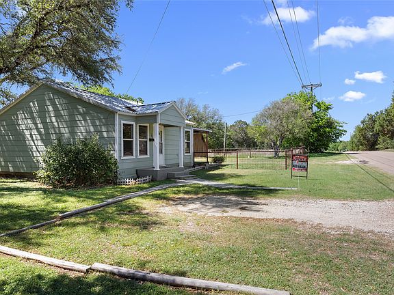 2nd image of 580 County Road 1743