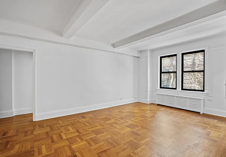 173 W 78th St #2D — Photo 5