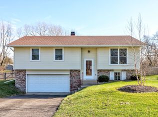 4118 Wildwood Dr, Crystal Lake, IL 60014