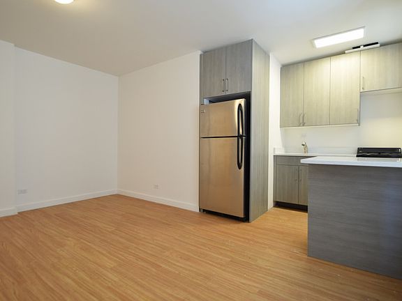 Noonan Towers - Studio - 930-010