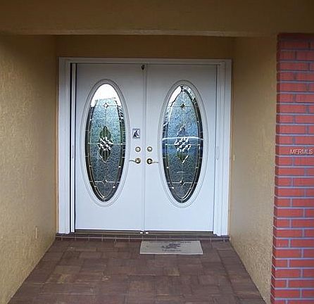Double door entry