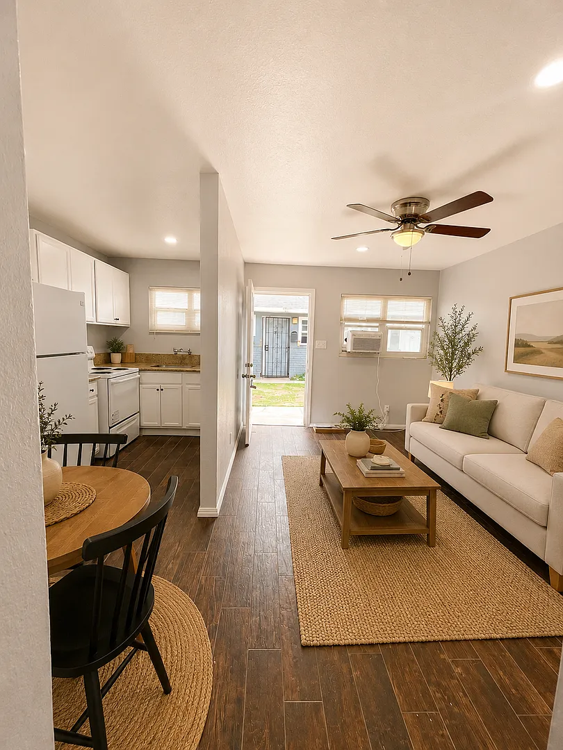 150 N Calaveras St — Photo 4