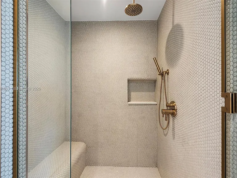 2678 Tigertail Ave #1005 — Photo 8