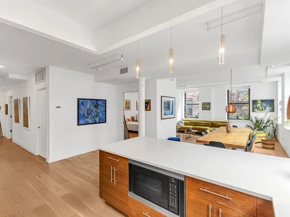 133 Mulberry Street image 7 of 14