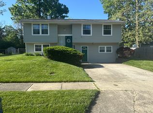 10361 E Mercury Dr, Indianapolis, IN 46229