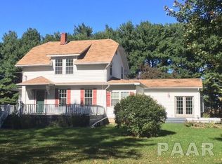 408 N Walnut St, Delavan, IL 61734