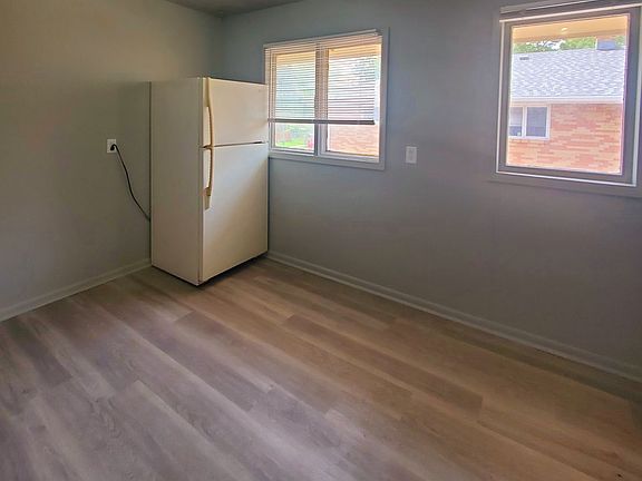 4th image of 4616 Redman Ave #461411