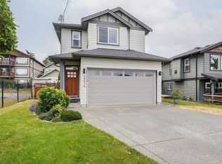2074 Kennedy St N, Sooke, BC V9Z0Z1