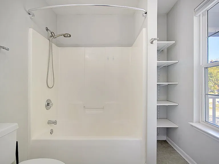 1785 Hickory Knl — Photo 8