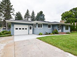 1909 8th St S, Moorhead, MN 56560