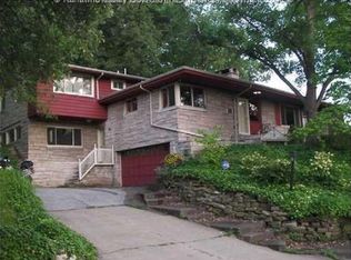 2123 Stratford Rd, South Charleston, WV 25303