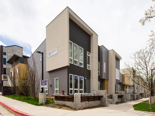 2858 W Parkside Pl, Denver, CO 80221