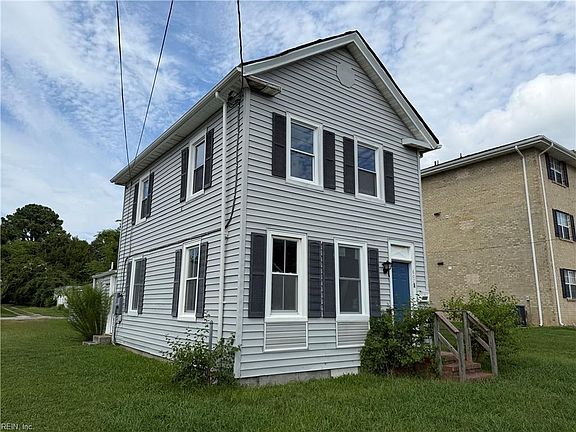 5th image of 607 E Pembroke Ave